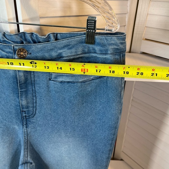 NWOT A RARE BIRD JEGGINS - Picture 12 of 12